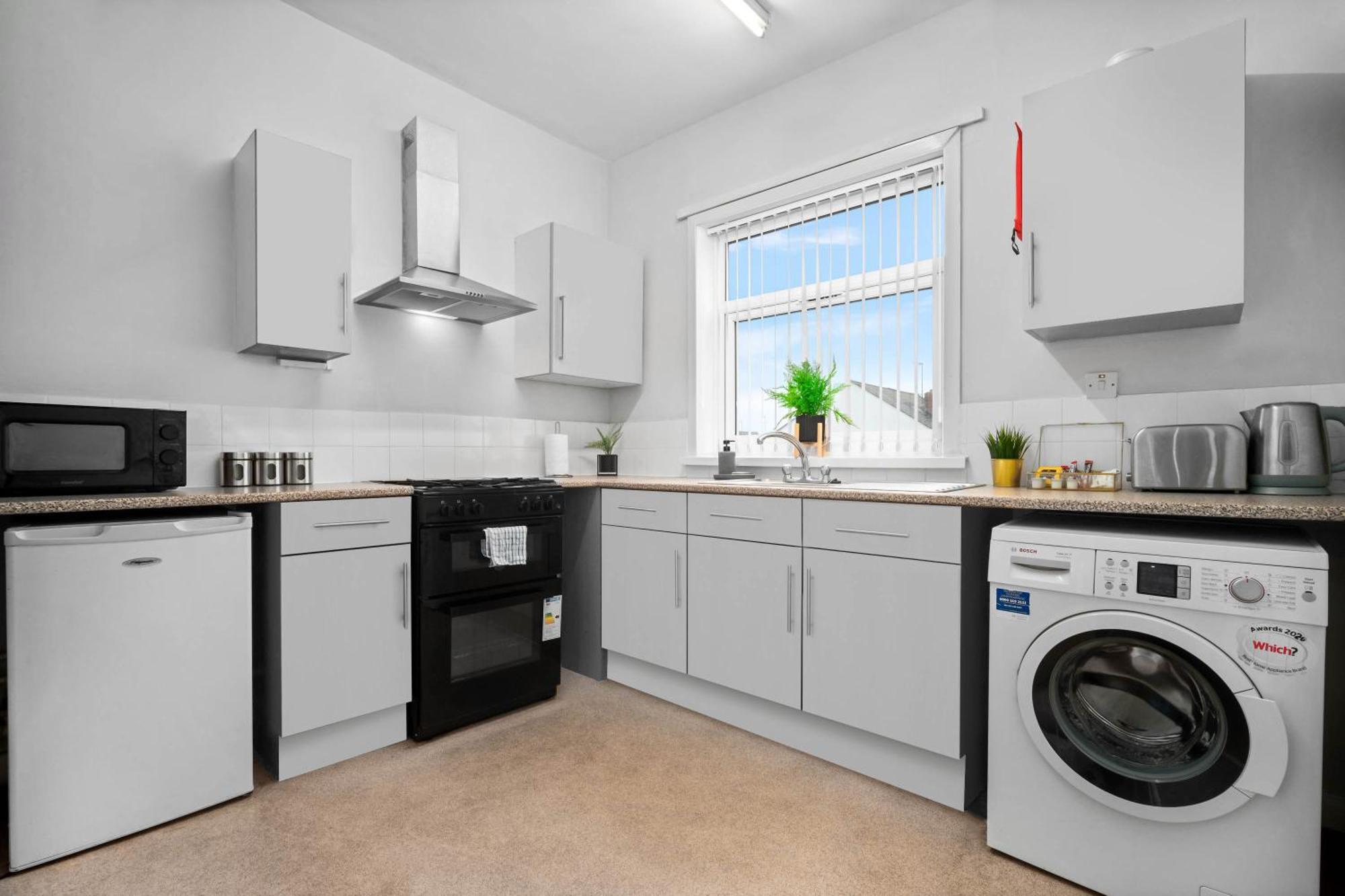 Two Bedroom Apartment - Single Beds - Accommodates 3 - Street Parking - Top Rated -Wbb Уэст-Бромидж Экстерьер фото